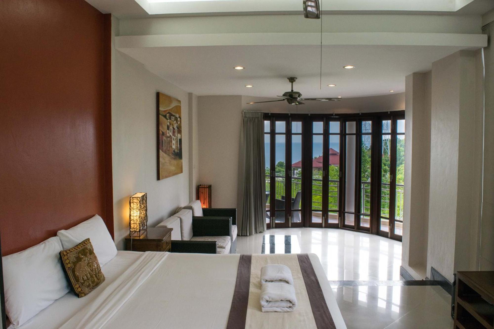 Sunset Hill Boutique Koh Phangan